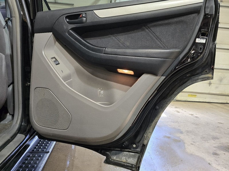 Passenger Right Rear Side Door Limited Fits 03-05 4 RUNNER 622039