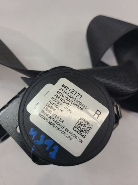 REAR XT5       2019 2nd Row Passenger Side Retractor Seat Belt Rear 56