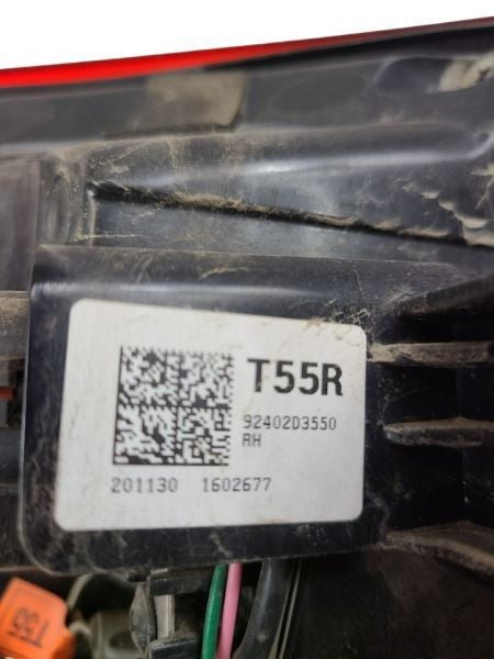 Passenger Tail Light Incandescent Fits 19-20 TUCSON 587259
