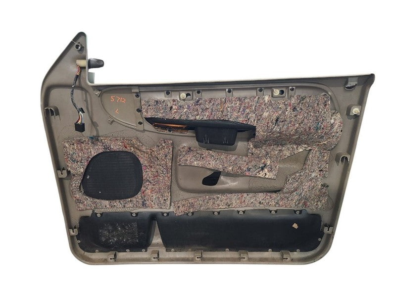 RAM2500   1996 Front Door Trim Panel 678770