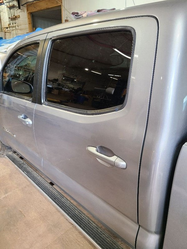 Driver Rear Side Door Crew Cab 4 Door Electric Windows Fits 16-19 TACO