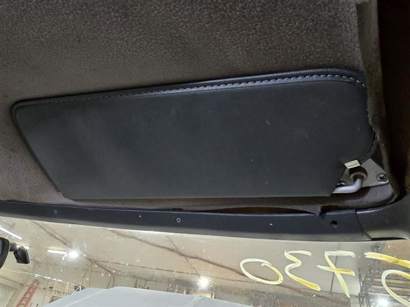 TDOD250   1990 Sun Visor 575322