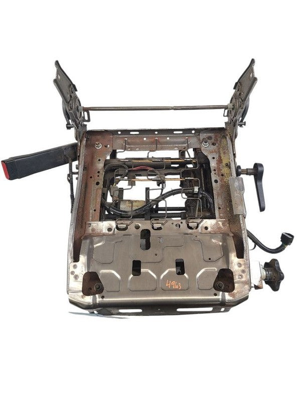 SILV25NEW 2007 Front Seat Track 620647