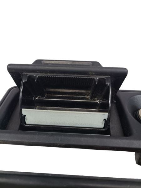 MR2       2000 Accessory Holders 589795