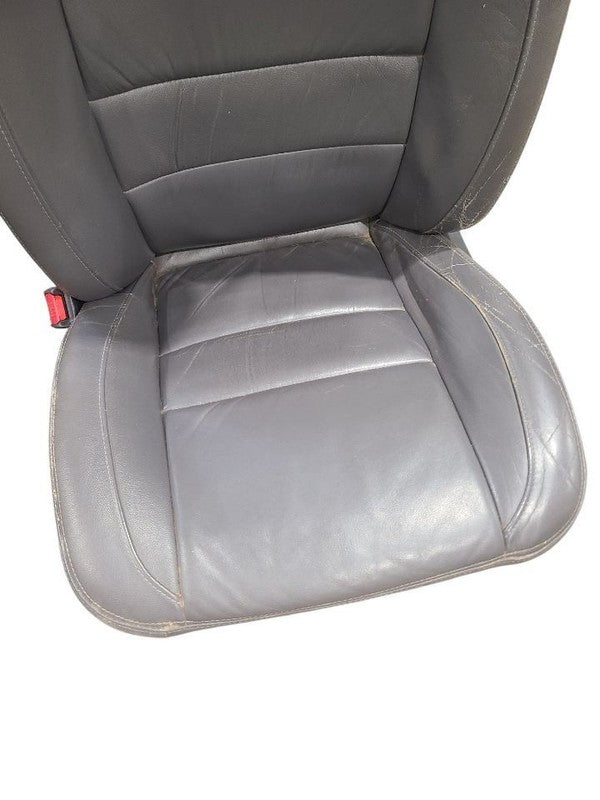 Front Driver Seat Leather Fits 1999 QX4 658264