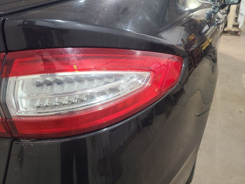 Passenger Tail Light Quarter Panel Mounted LED Fits 13-16 FUSION 65179