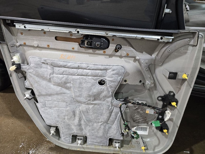 ENCLAVE   2012 Front Door Trim Panel 611313