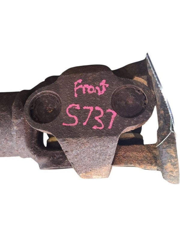 Front Drive Shaft Fits 11-16 FORD F250SD PICKUP 680464