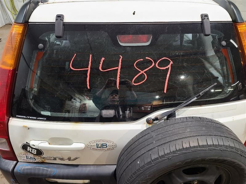 Back Glass Without Privacy Tint Fits 02-06 CR-V 570926