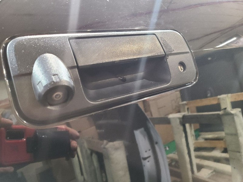 Trunk/Hatch/Tailgate With Rear View Camera Fits 07-13 TUNDRA 661363