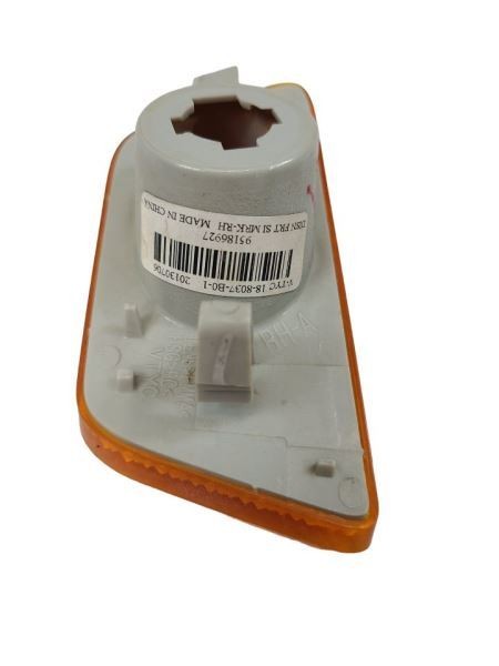 Passenger Corner/Park Light Park Lamp-turn Signal Fits 11-14 CRUZE 571