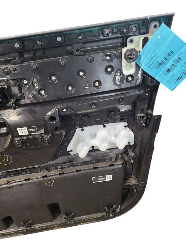 RAM15NEW  2019 Front Door Trim Panel 649533