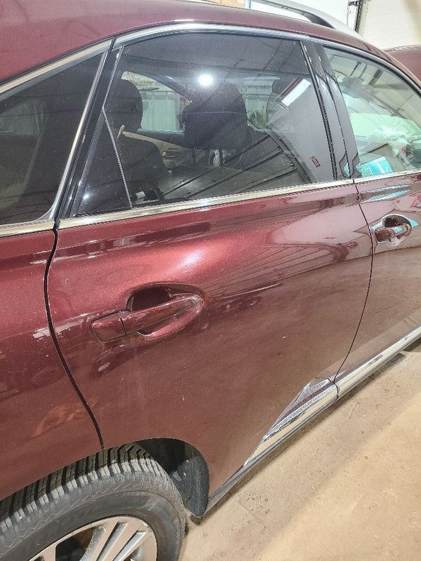 Passenger Right Rear Side Door Fits 10-15 LEXUS RX350 670186