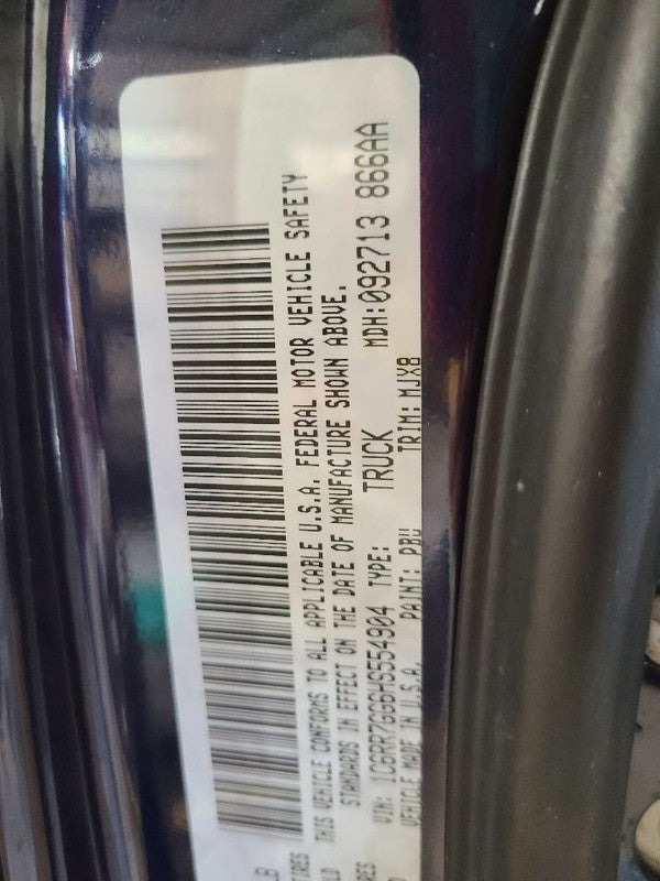 RAM1500   2017 Glove Box 668547