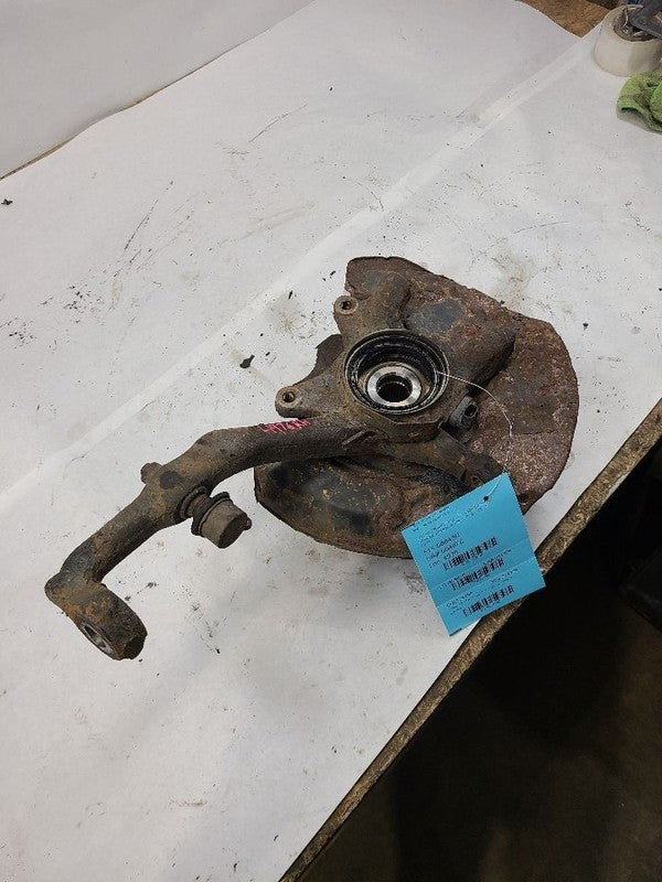 Passenger Front Spindle/Knuckle Knuckle Fits 03-15 4 RUNNER 622086