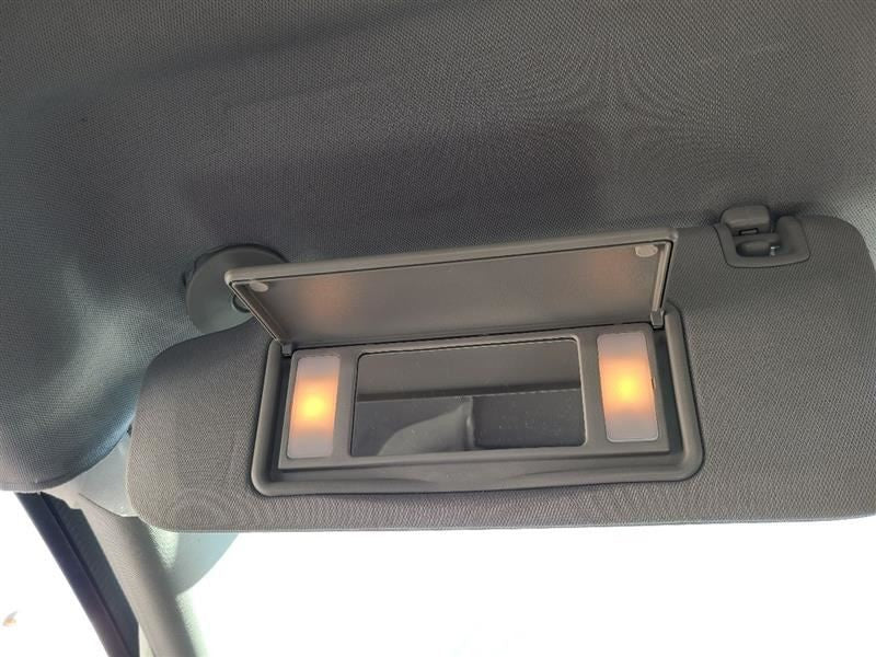 Driver Left Sun Visor LT Fits 16-20 MALIBU 602108