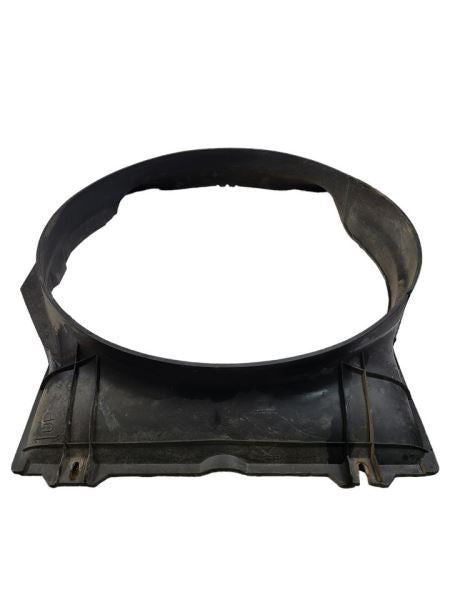 NEW YRK-R 1988 Radiator Shroud 581976