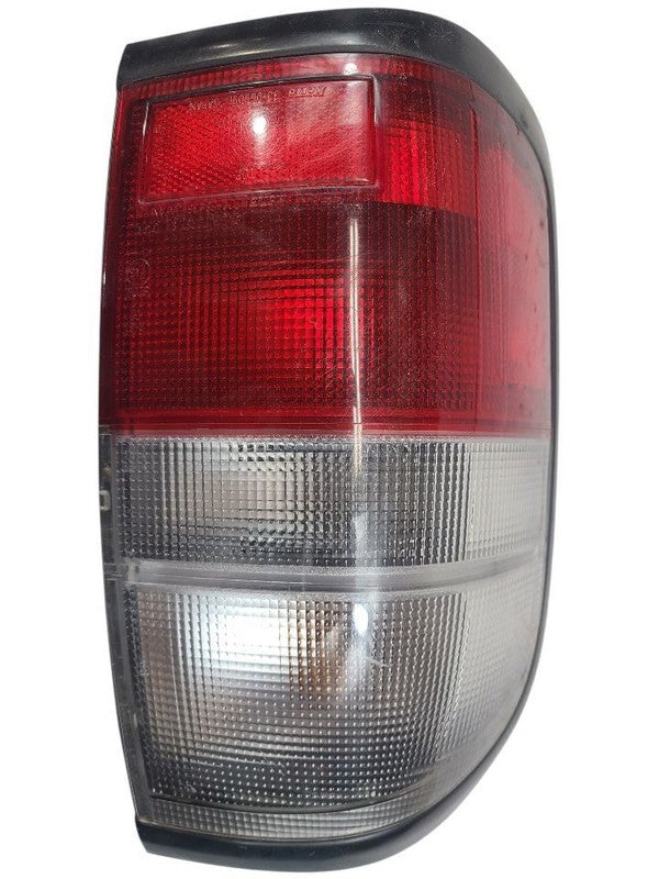 Driver Left Tail Light Fits 97-00 INFINITI QX4 658260