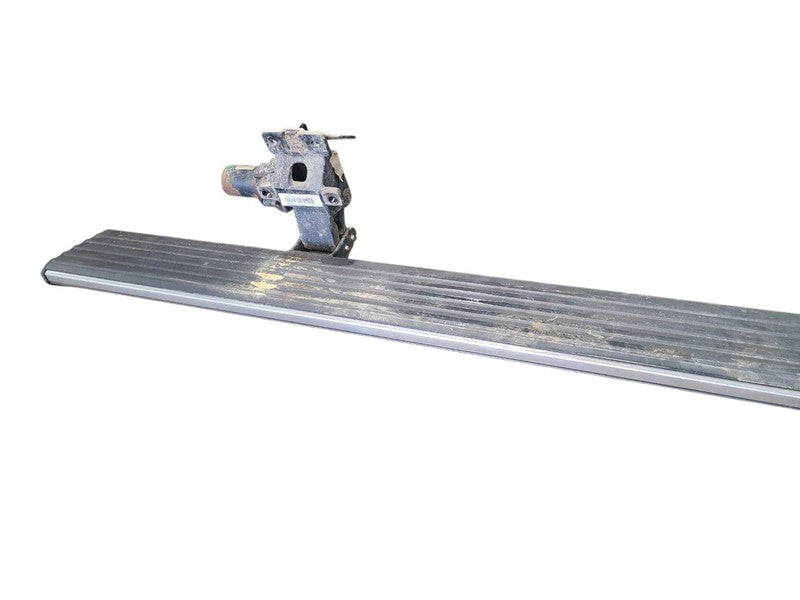 Driver Running Board With Tubular Running Board Fits 22-24 EXPEDITION 