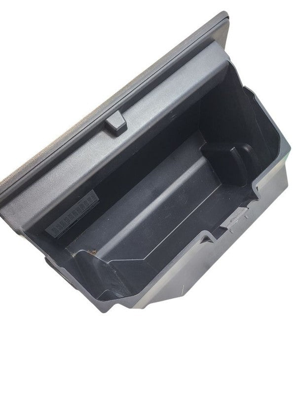 EQUINOX   2012 Glove Box 671994