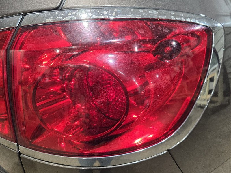 Passenger Tail Light Quarter Panel Mounted Fits 08-12 ENCLAVE 615302