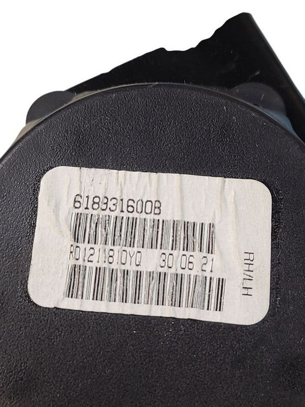 PASSAT    2022 Seat Belt Rear 637873
