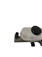 Brake Master Cylinder Rear Disc Brakes Fits 00-02 FORD F150 PICKUP 653