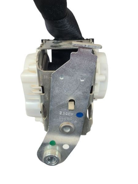 TOWN COUN 2015 Seat Belt Rear 593230