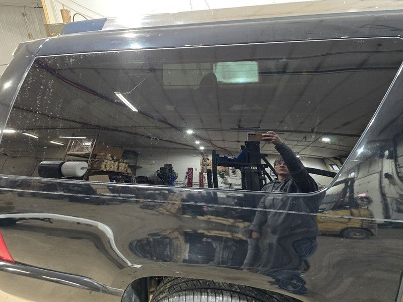 Passenger Right Quarter Glass Fits 07-14 ESCALADE ESV 645267