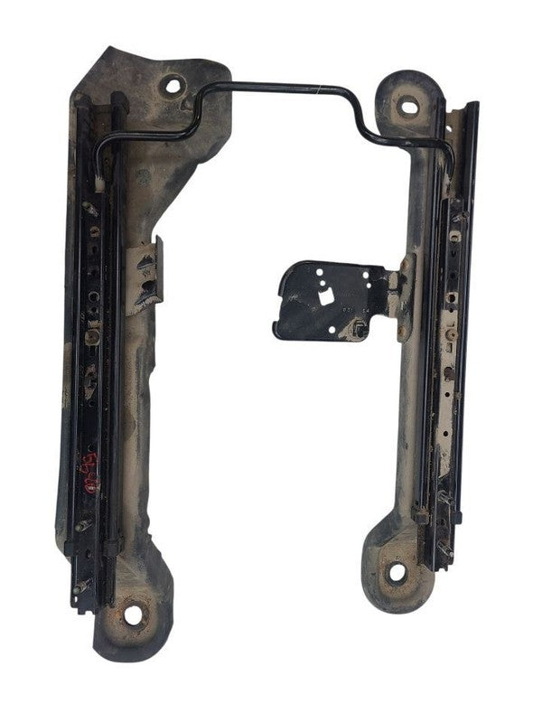 WRANGLER  2014 Front Seat Track 674312