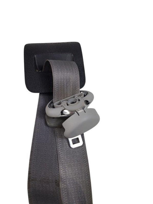 SUBURBN15 2015 Seat Belt Rear 647324
