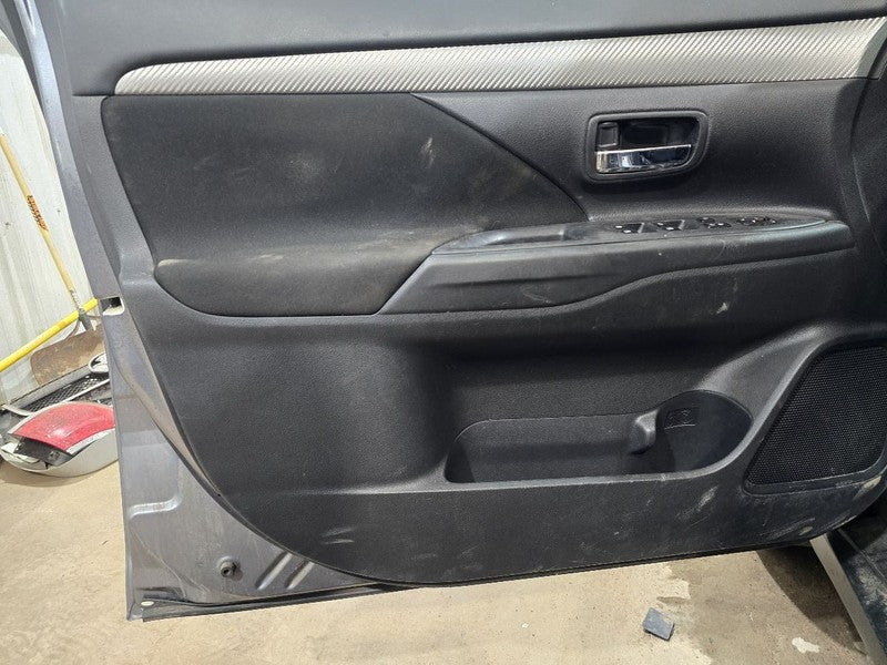 Driver Left Front Door Without Passive Entry Fits 16-20 OUTLANDER 6253