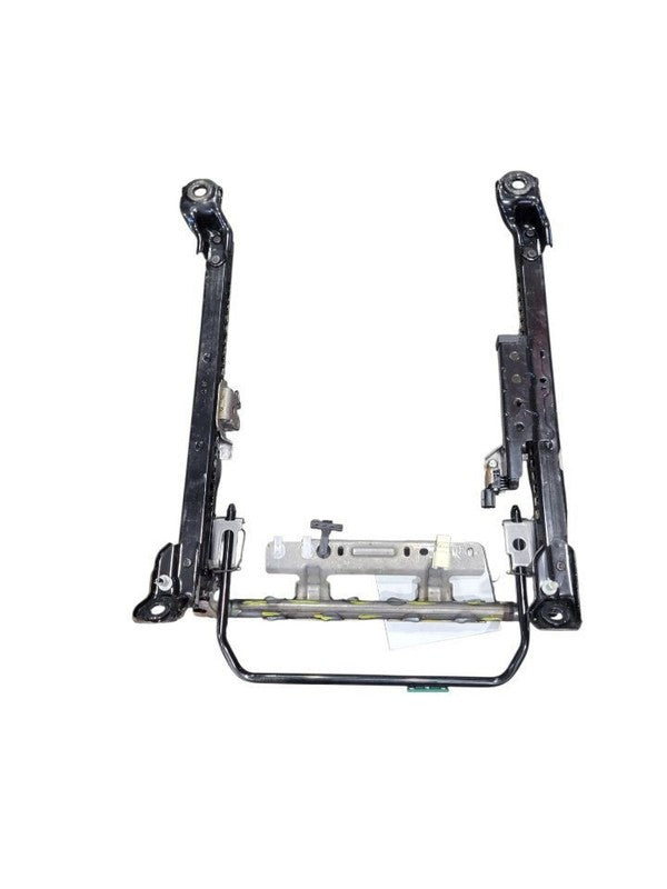 TACOMA    2017 Front Seat Track 667260