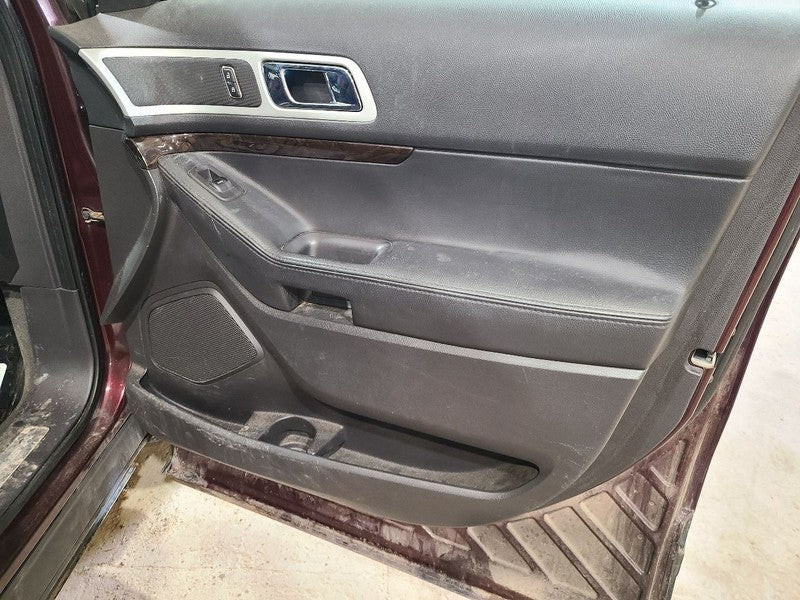 Passenger Right Front Door XLT Fits 11-17 EXPLORER 662383