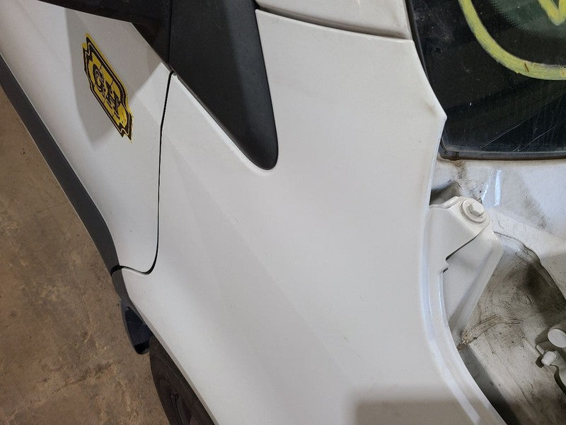 Passenger Right Fender Fits 19-25 MERCEDES SPRINTER 2500 672029