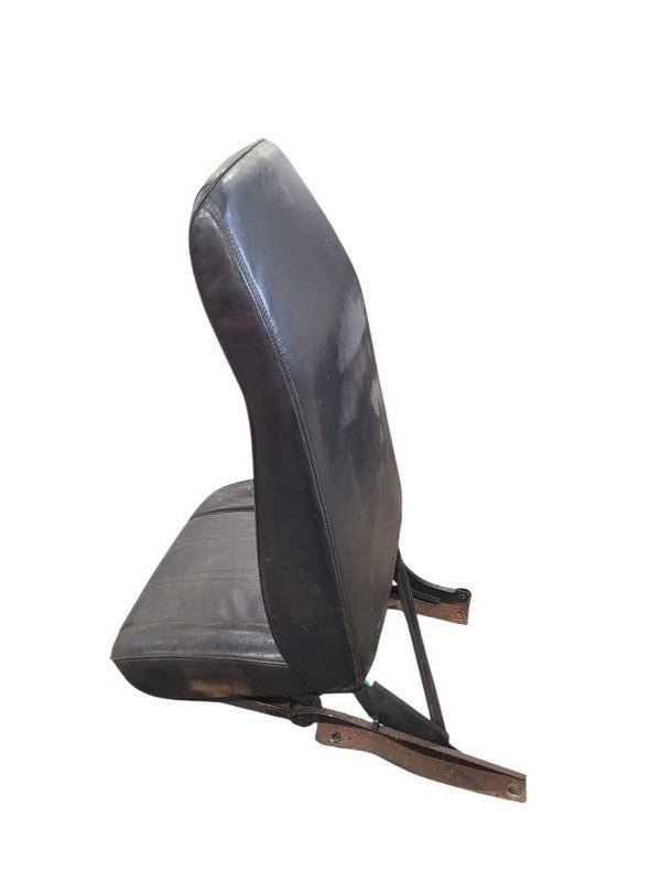 CJ        1985 Front Seat 679142