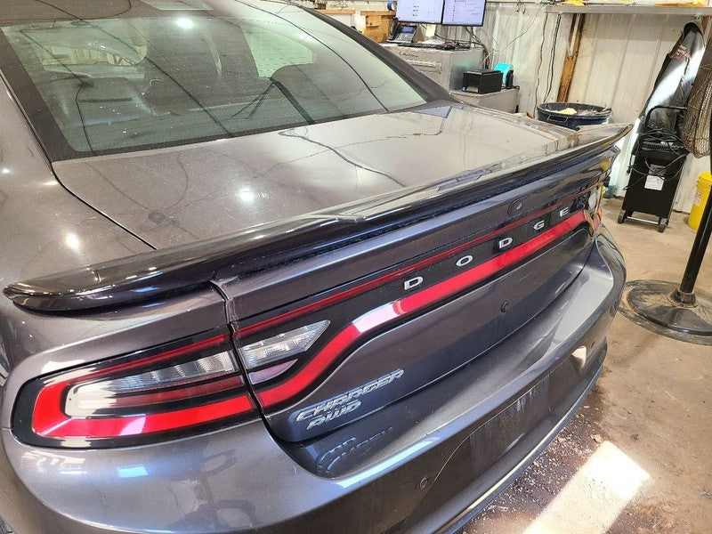 Trunk/Hatch/Tailgate With Spoiler Moulded In Black Fits 15-23 CHARGER 