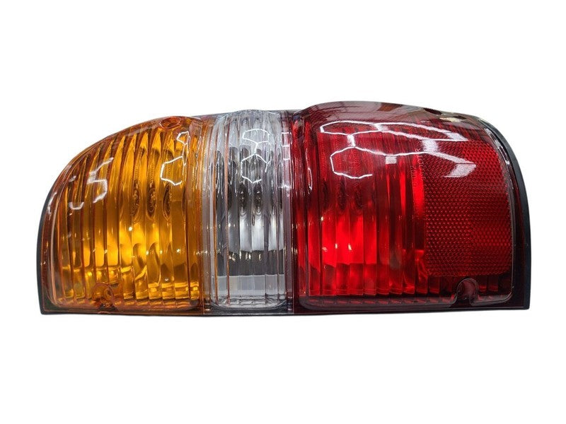 Passenger Right Tail Light Fits 01-04 TACOMA 679529