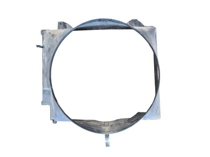 E350SD    2014 Radiator Shroud 676487
