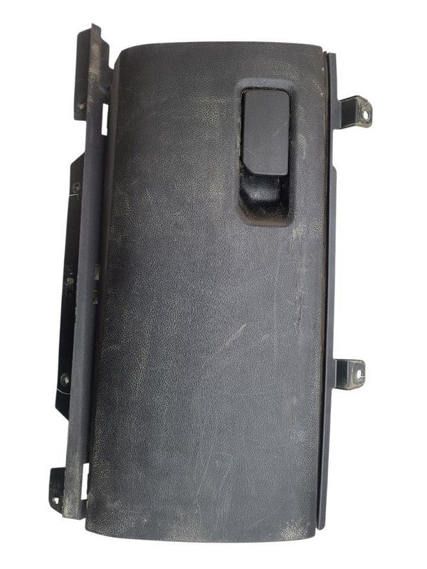 RAM2500   2019 Glove Box 674160