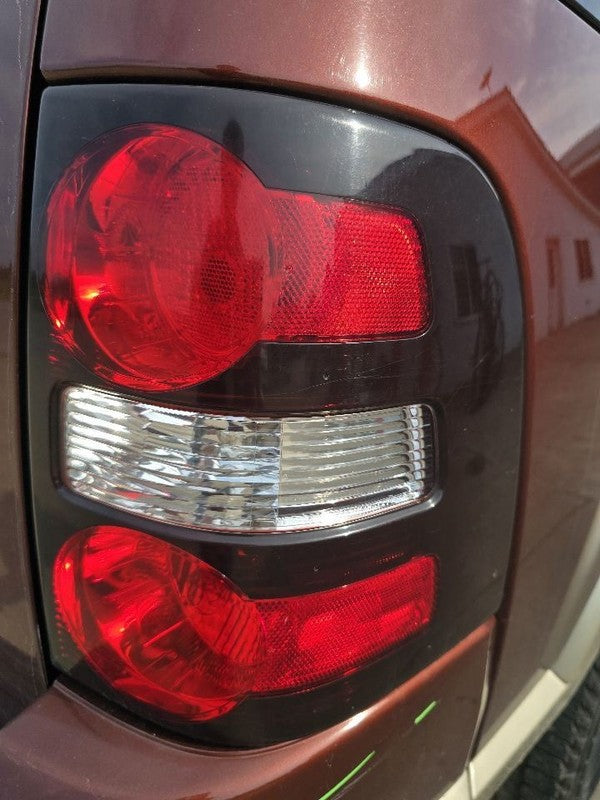 Passenger Tail Light Quarter Panel Mounted Fits 06-10 EXPLORER 642726
