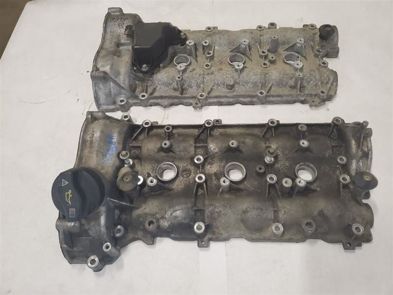 R350      2008 Valve Cover 264847