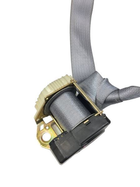 REAR LIBERTY   2005 Passenger Side Retractor Seat Belt Rear 571302