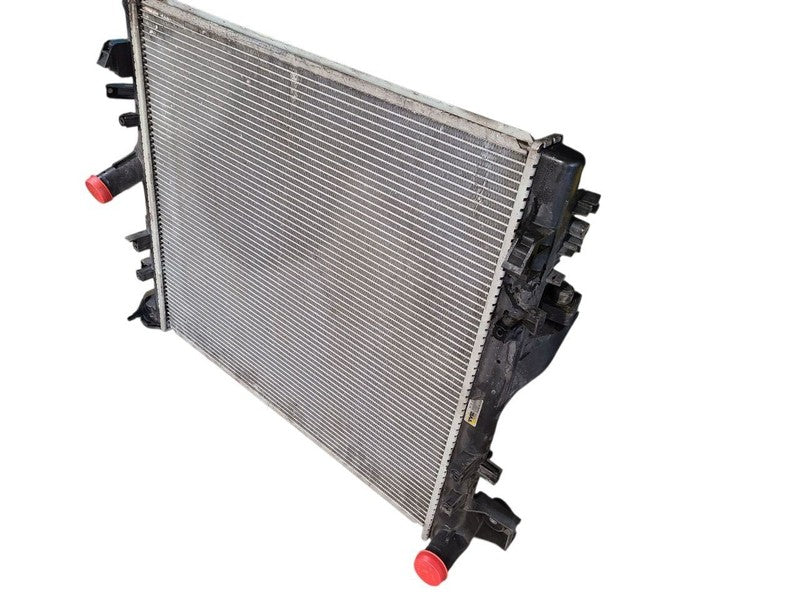 Radiator VIN W 6th Digit Jk Body Fits 07-18 WRANGLER 648233