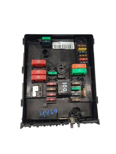 Fuse Box Engine Compartment Fits 12-20 PASSAT 570449