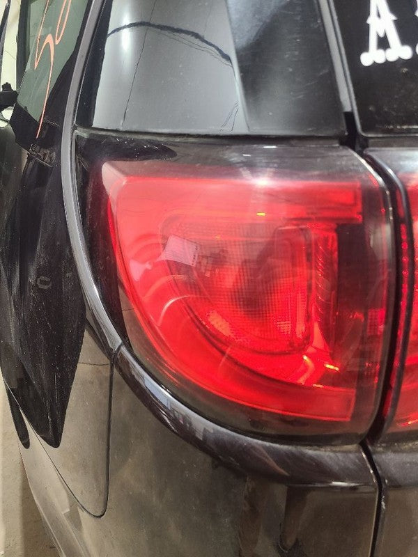Driver Tail Light LED Lamps Quarter Panel Mounted Fits 17-20 PACIFICA 
