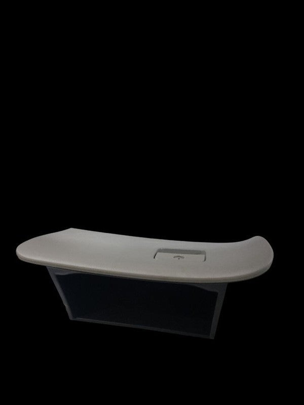 QUEST     2012 Glove Box 652025