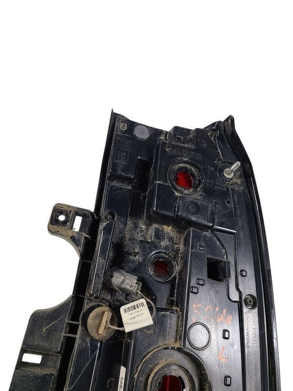 Driver Left Tail Light Fits 15-20 SUBURBAN 1500 650001