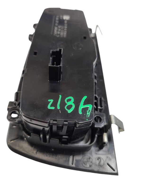 335I      2015 Dash/Interior/Seat Switch 604800