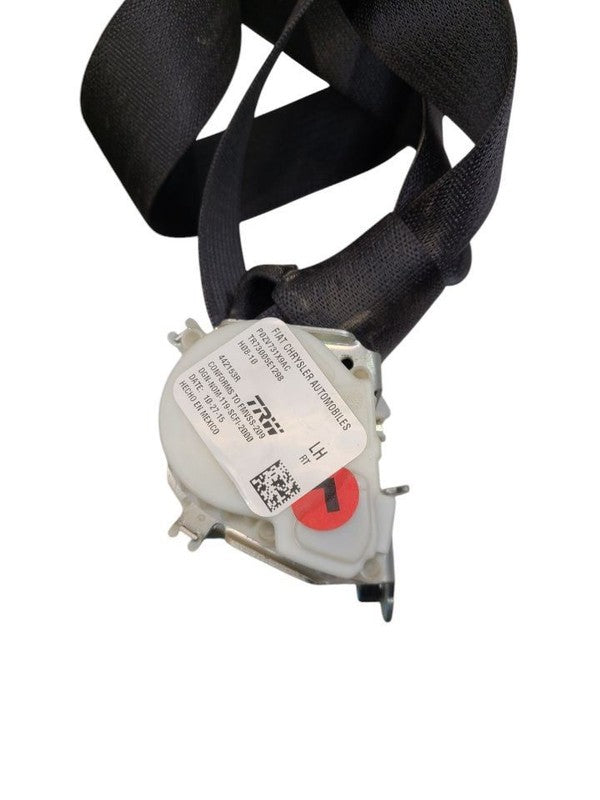 TOWN COUN 2016 Seat Belt Rear 621151